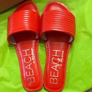 Beach by Matisse  Red Slide Sandals size 7 NEW in box.